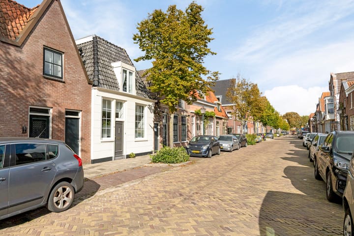 Hoekwoning te koop: Gerritsland 13, Hoorn