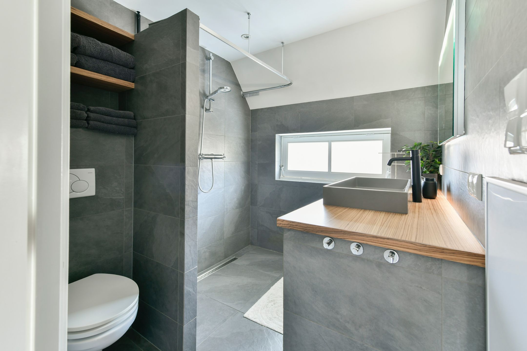 Photo 24 of Pieter van der Doesstraat 68-2