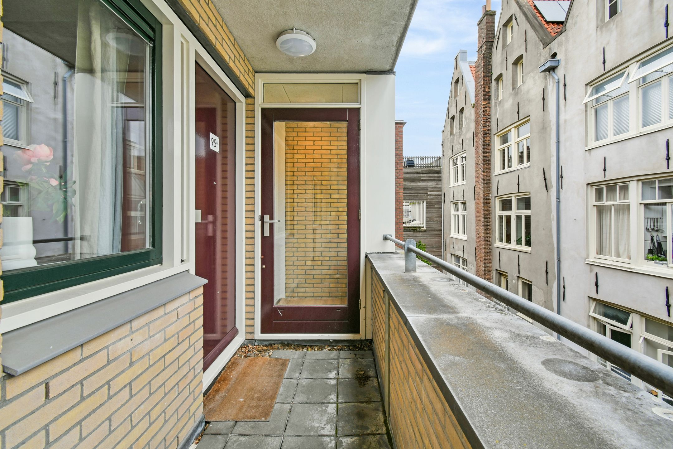 Photo 18 of Nieuwe Leliestraat 95-A