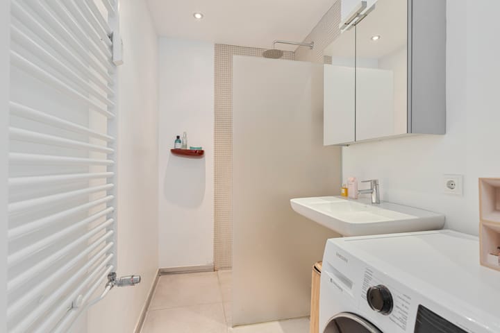 Photo 4 of Adriaan van Bergenstraat 366