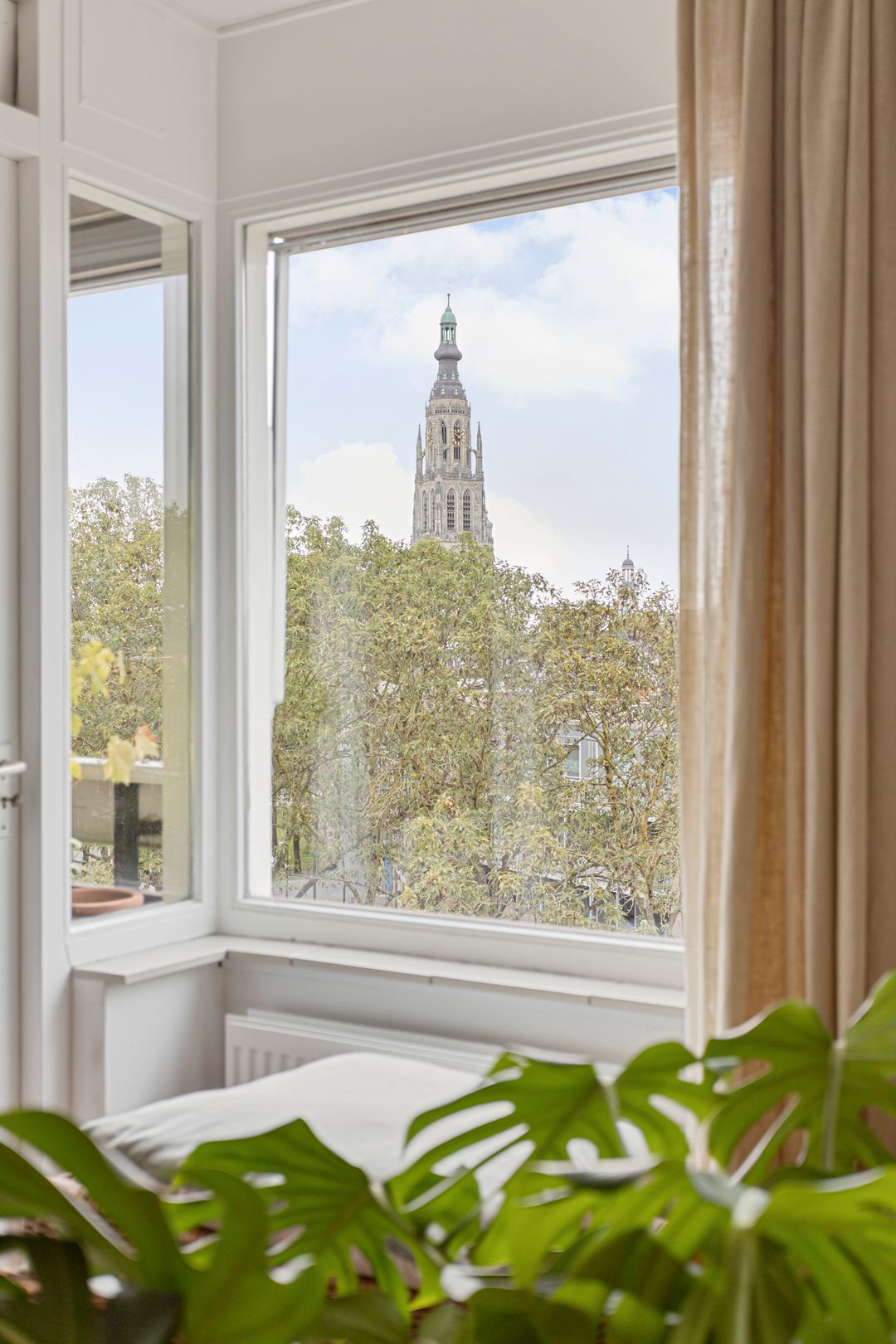 Photo 13 of Adriaan van Bergenstraat 366