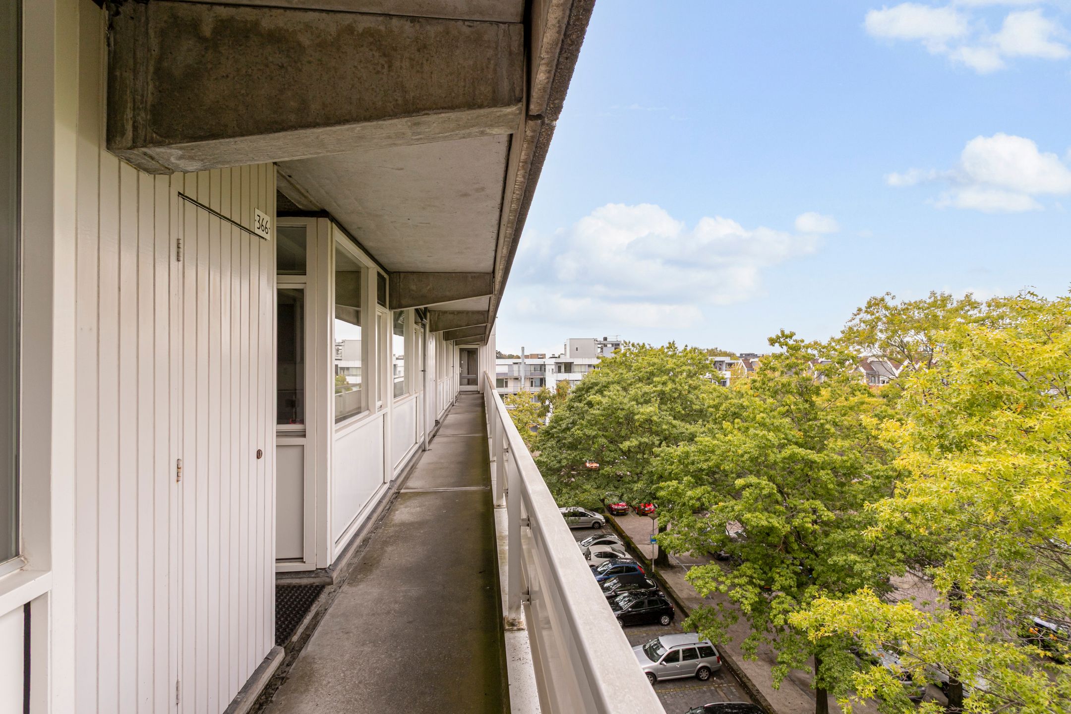 Photo 24 of Adriaan van Bergenstraat 366
