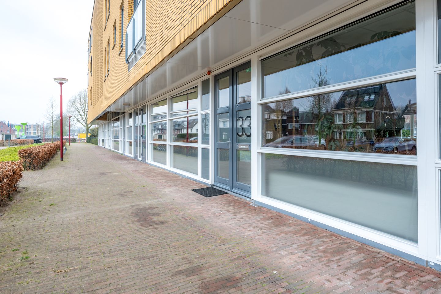 Bekijk foto 3 van Middelhoeve 33