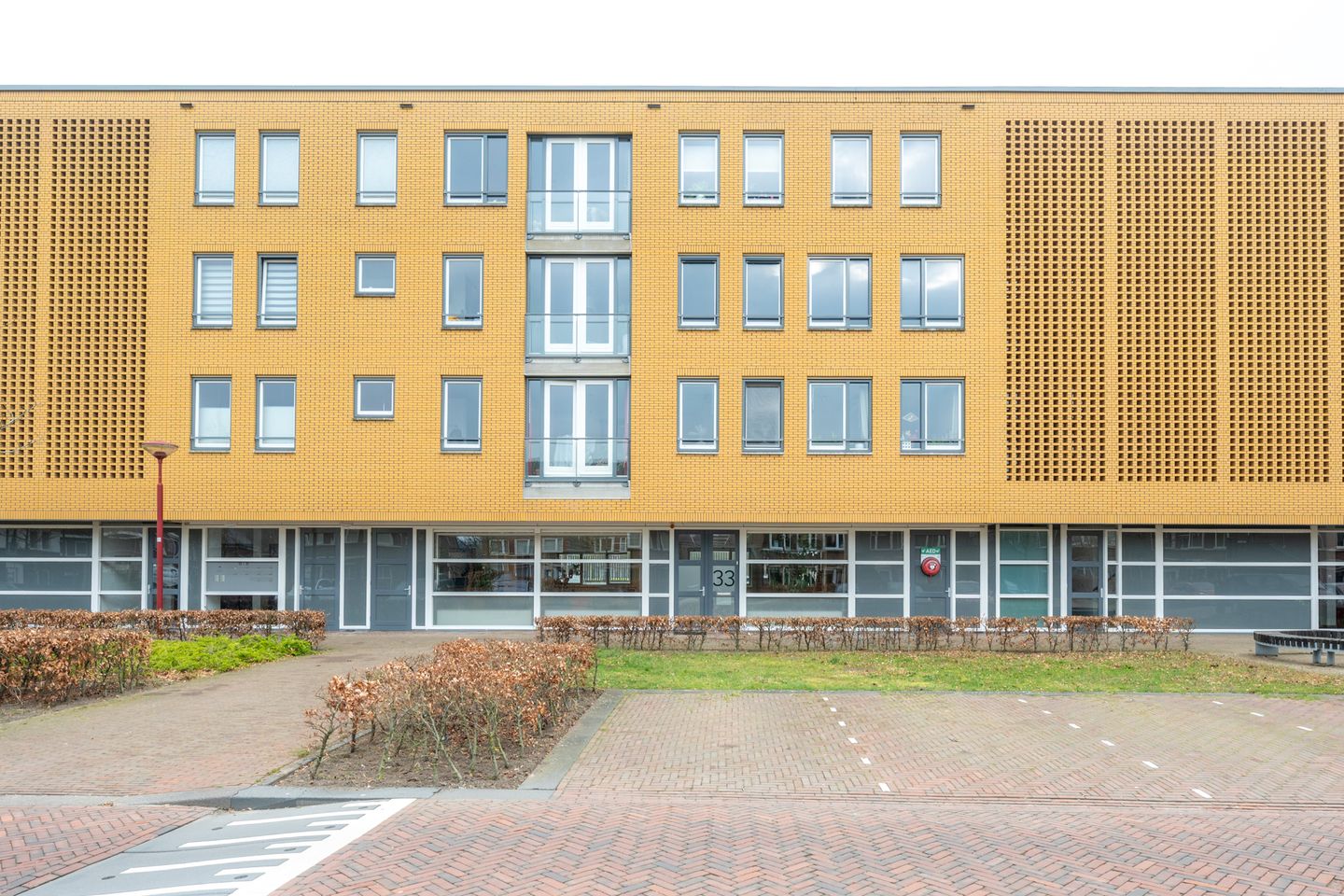Bekijk foto 2 van Middelhoeve 33