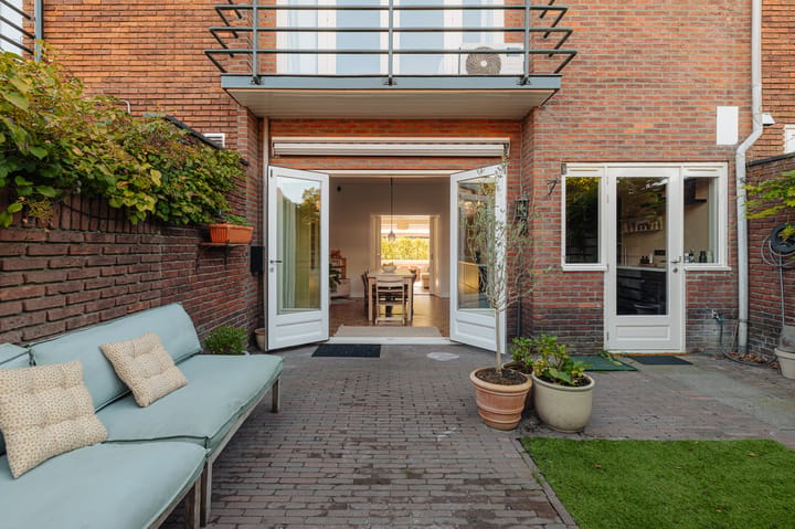 Tussenwoning te koop: Loosdrechtseweg 20, Hilversum