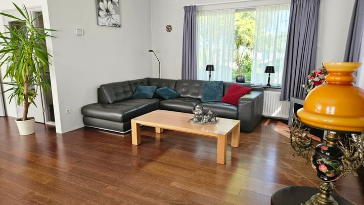 Vrijstaande woning te huur: J.J. Allanstraat 13, Westzaan