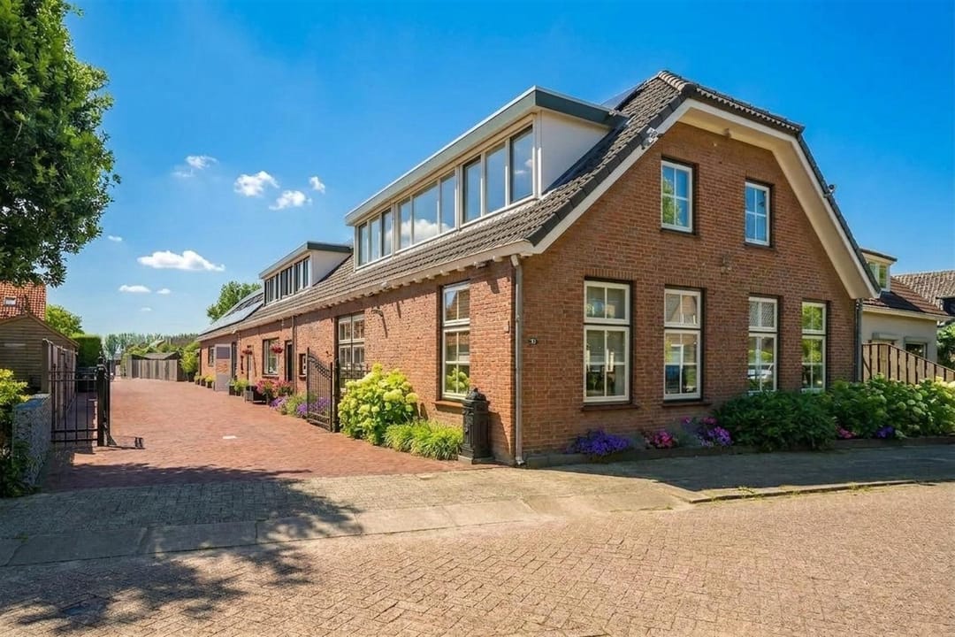 Foto 1 van Voorstraat 21