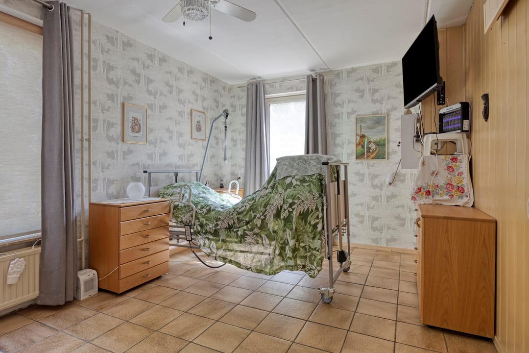 Photo 11 of Hulststraat 21