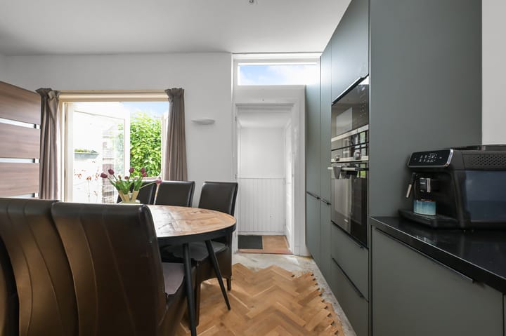 Woning te koop: Burgemeester Van De Stadtstraat 81, Zaandam