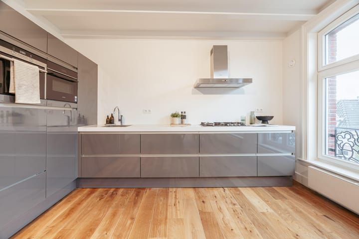 Appartement te huur: Van Baerlestraat 17-3, Amsterdam