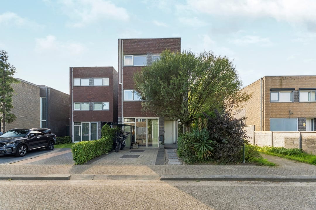 Foto 1 van Kapitein Robstraat 14