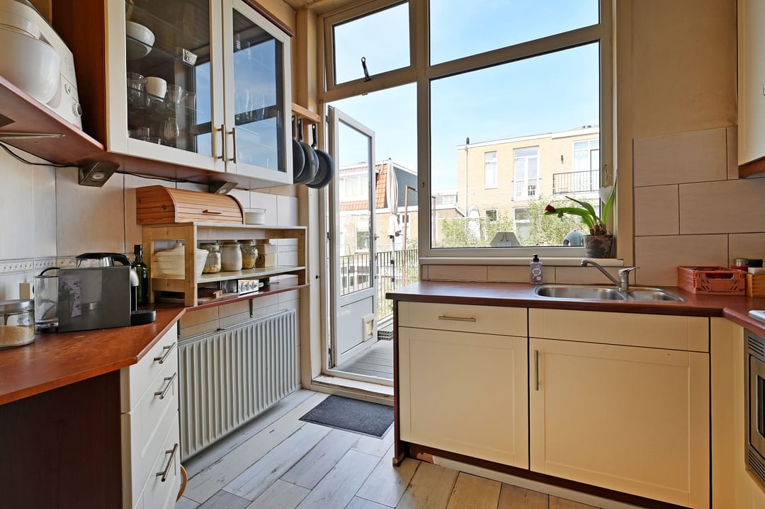 Photo 16 of Van Egmondstraat 101