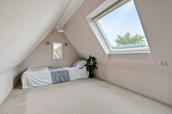 Vrijstaande woning te koop: Andries Veenstrastraat 2, Wolvega