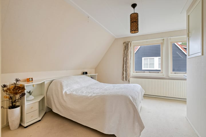 Vrijstaande woning te koop: Andries Veenstrastraat 2, Wolvega