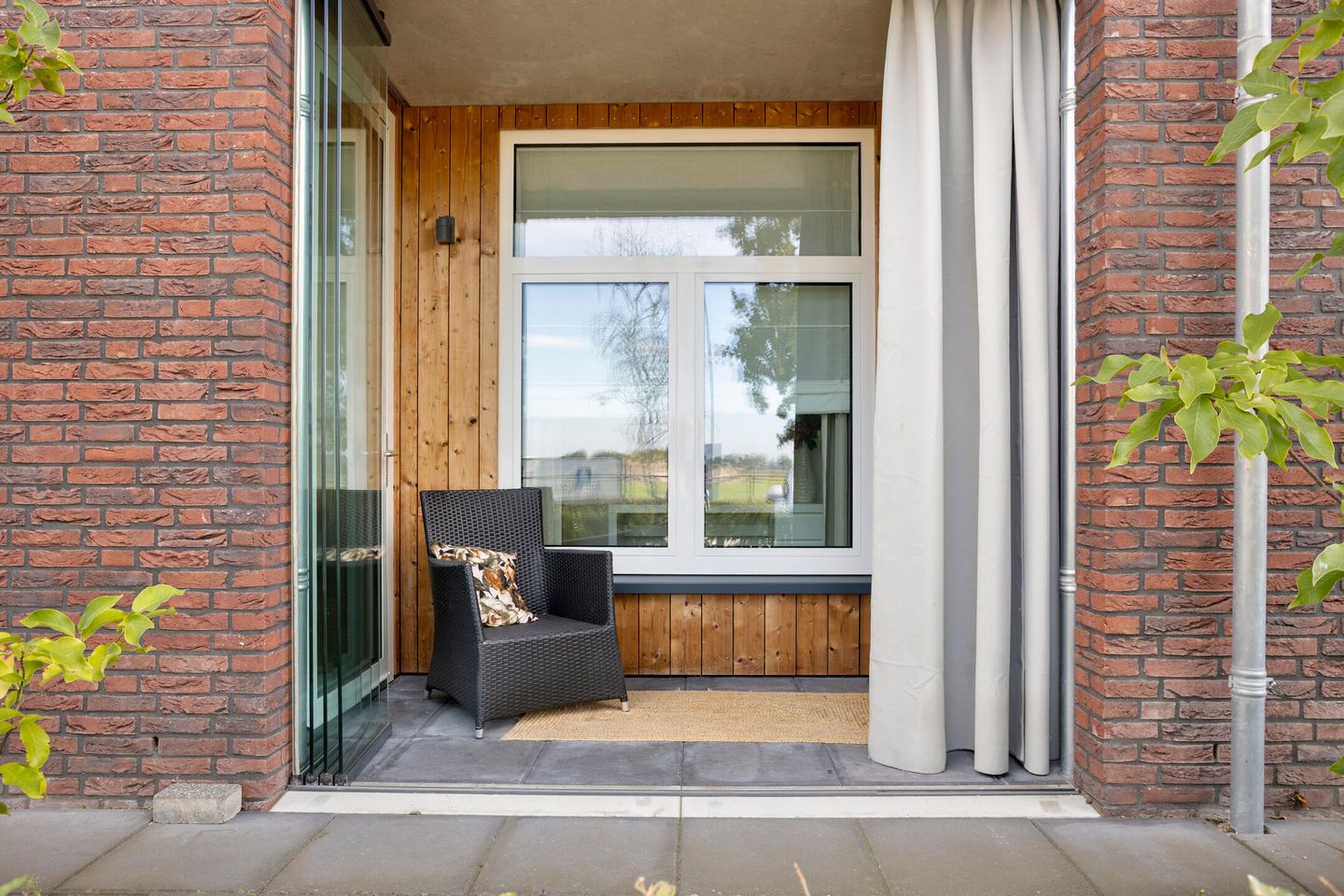 Photo 10 of Brugstraat 43-A2