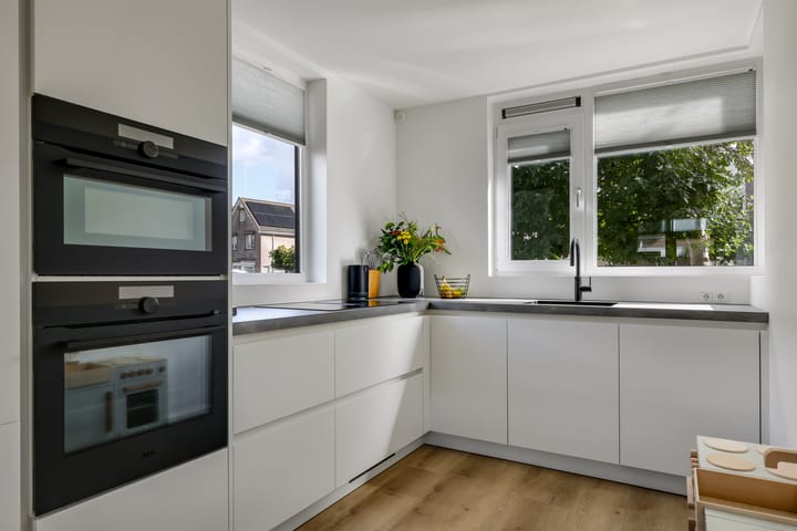 Hoekwoning te koop: Harriët Freezerlaan 26, Elst (Ge)