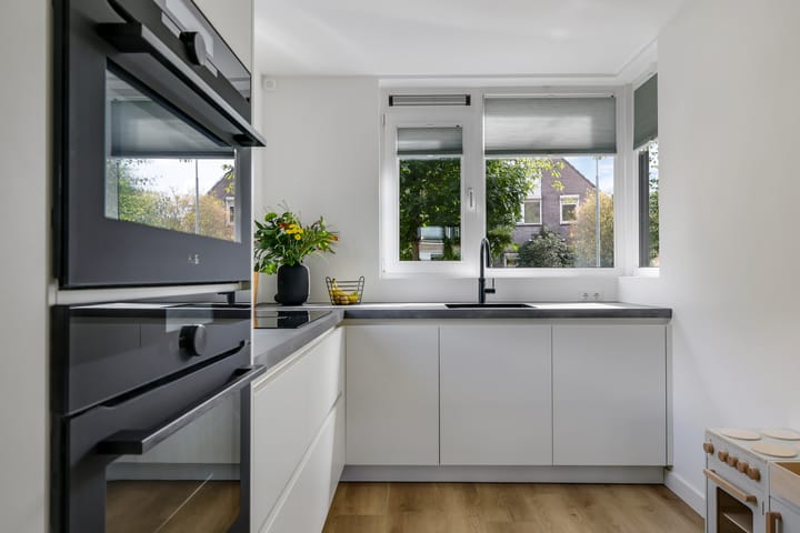 Hoekwoning te koop: Harriët Freezerlaan 26, Elst (Ge)