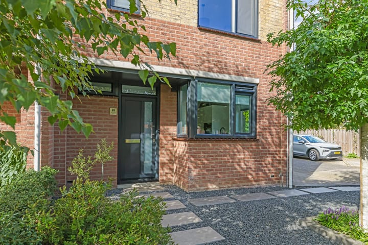 Hoekwoning te koop: Harriët Freezerlaan 26, Elst (Ge)