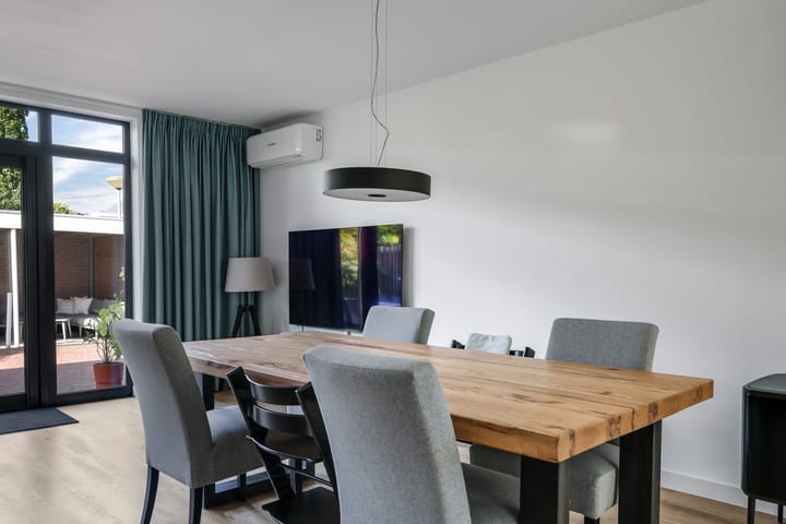 Hoekwoning te koop: Harriët Freezerlaan 26, Elst (Ge)