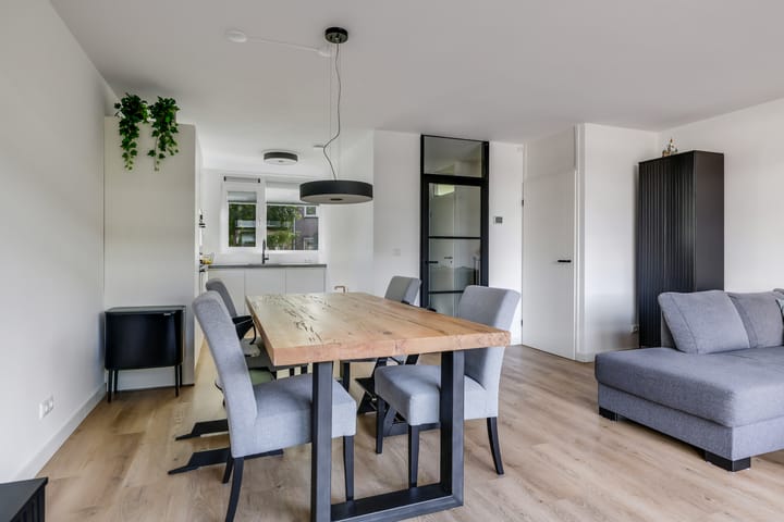 Hoekwoning te koop: Harriët Freezerlaan 26, Elst (Ge)