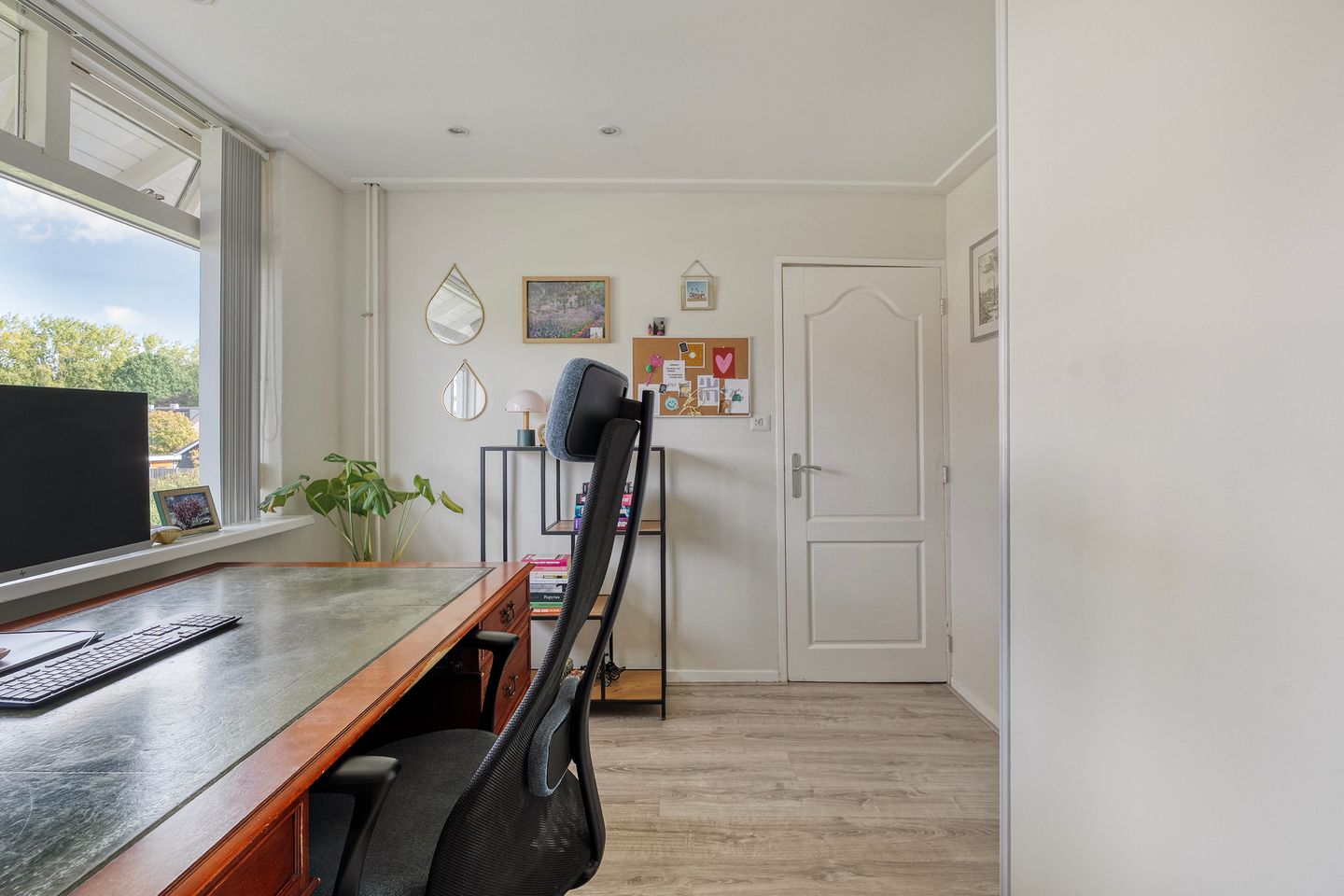 Photo 19 of IJsselstraat 15
