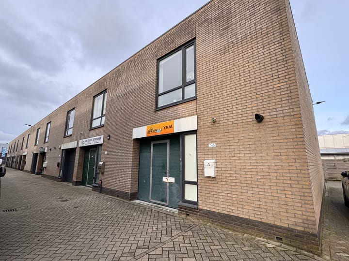 Meer en Duin 245, Lisse