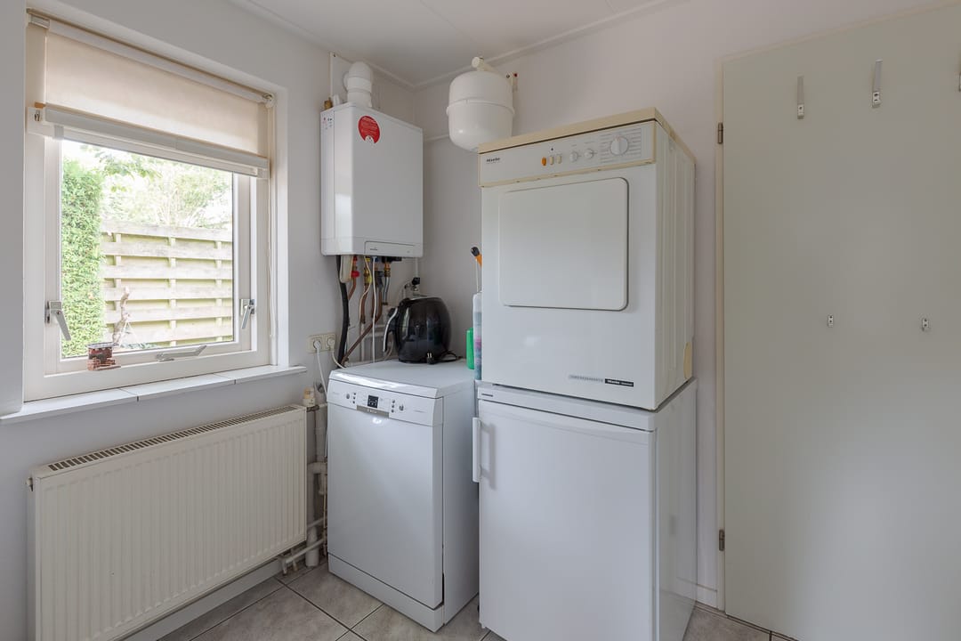 Photo 16 of Pastoor Schuttestraat 12