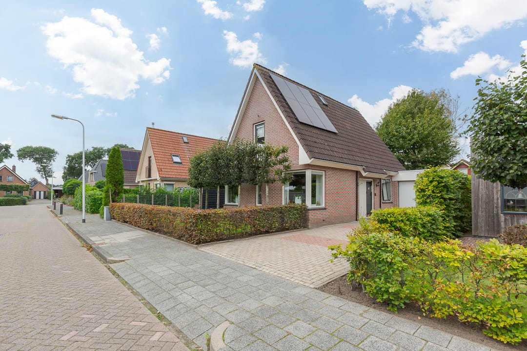 Photo 2 of Pastoor Schuttestraat 12