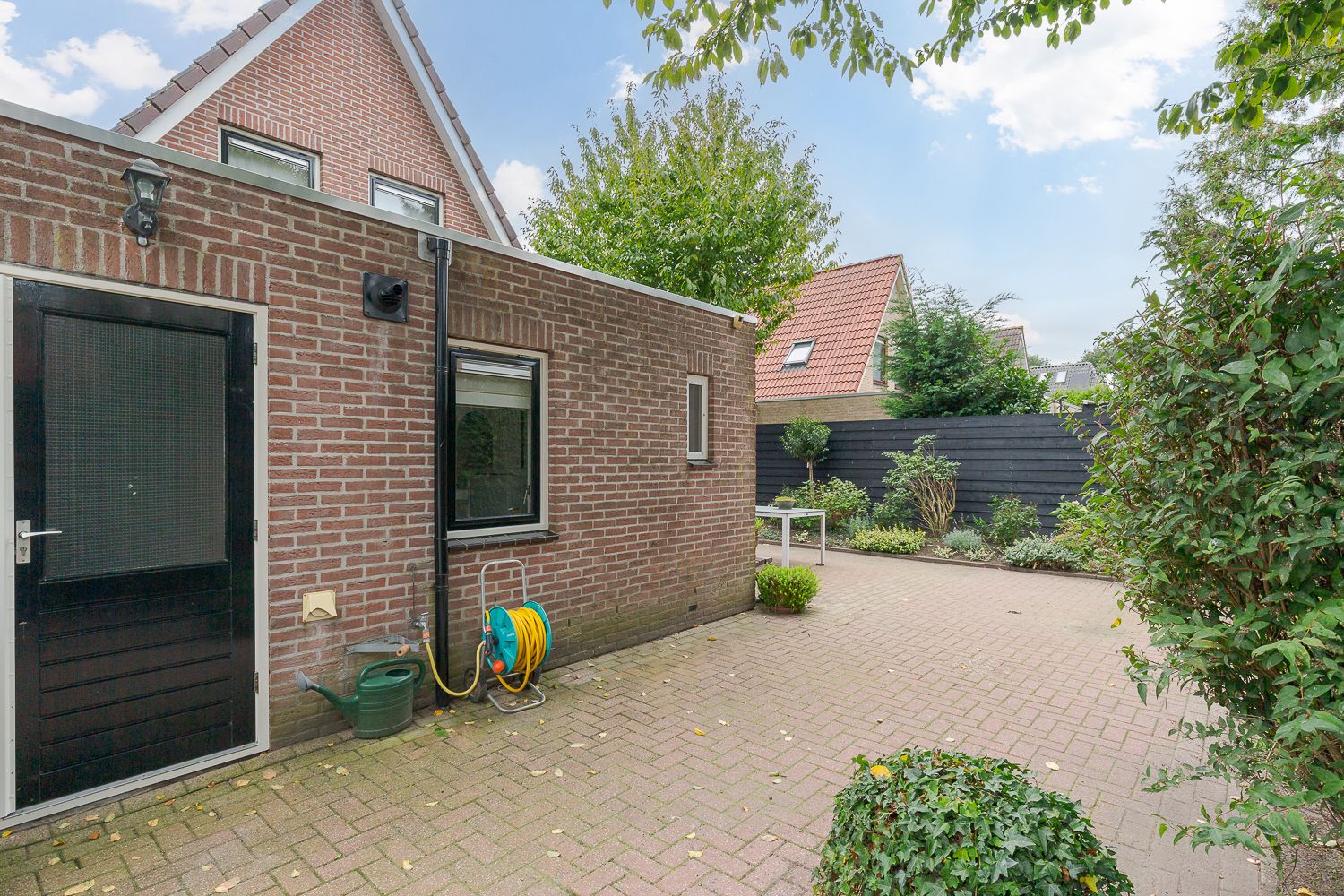 Photo 33 of Pastoor Schuttestraat 12
