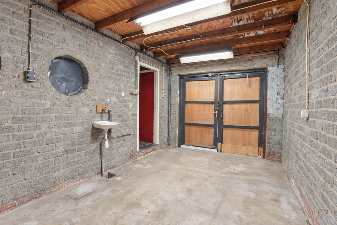 Photo 23 of Emmastraat 1