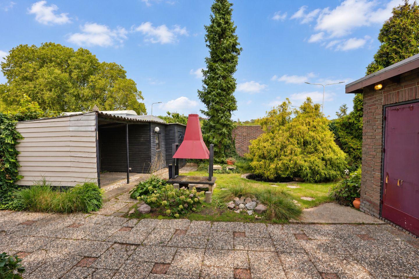 Photo 14 of Emmastraat 1