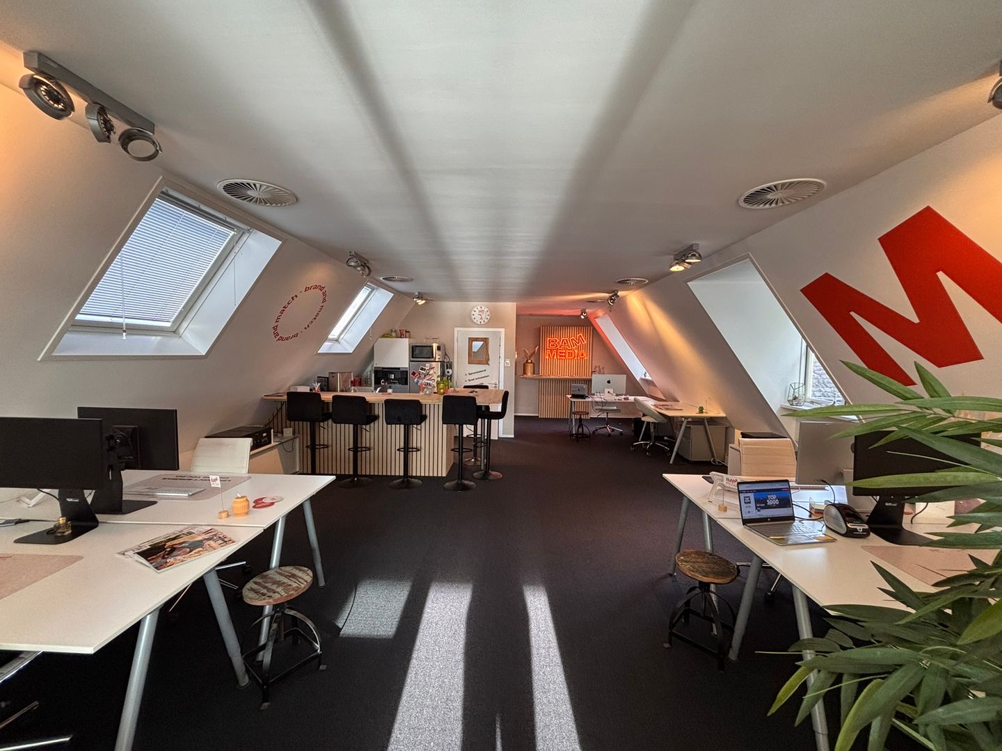 Bekijk foto 1 van Noordeinde 16