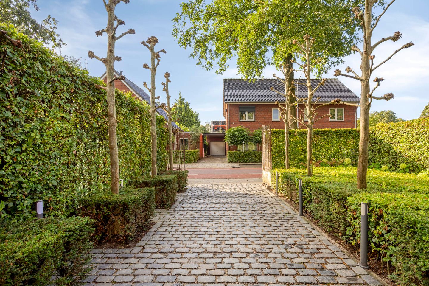 Photo 10 of Tilburgseweg 19