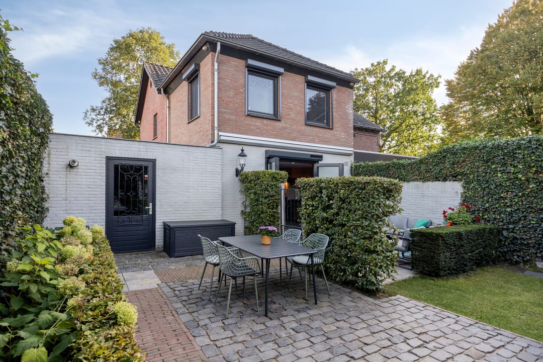 Photo 8 of Tilburgseweg 19