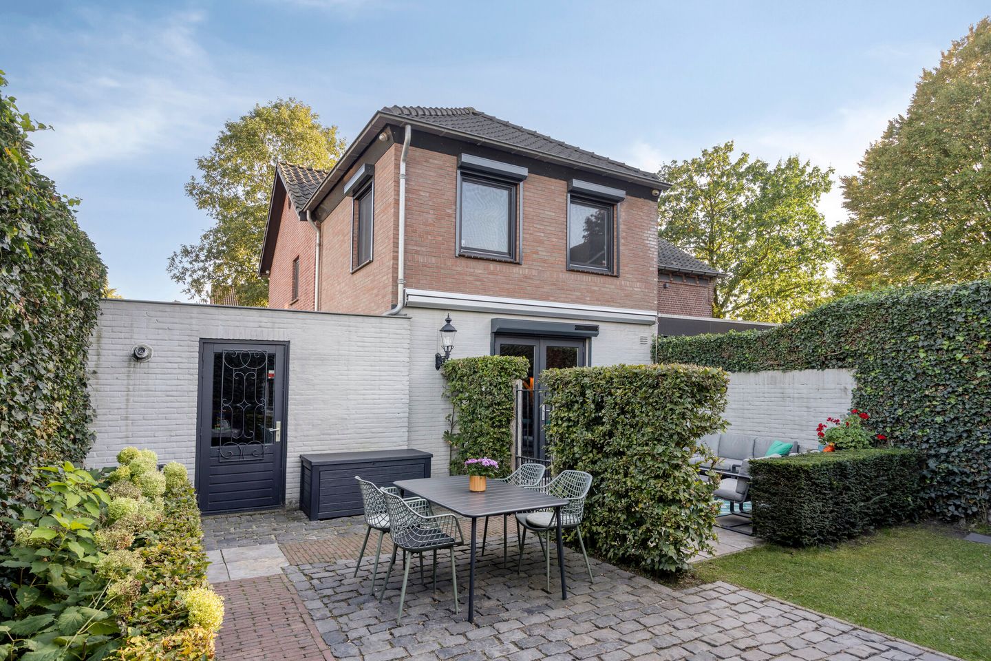 Photo 44 of Tilburgseweg 19