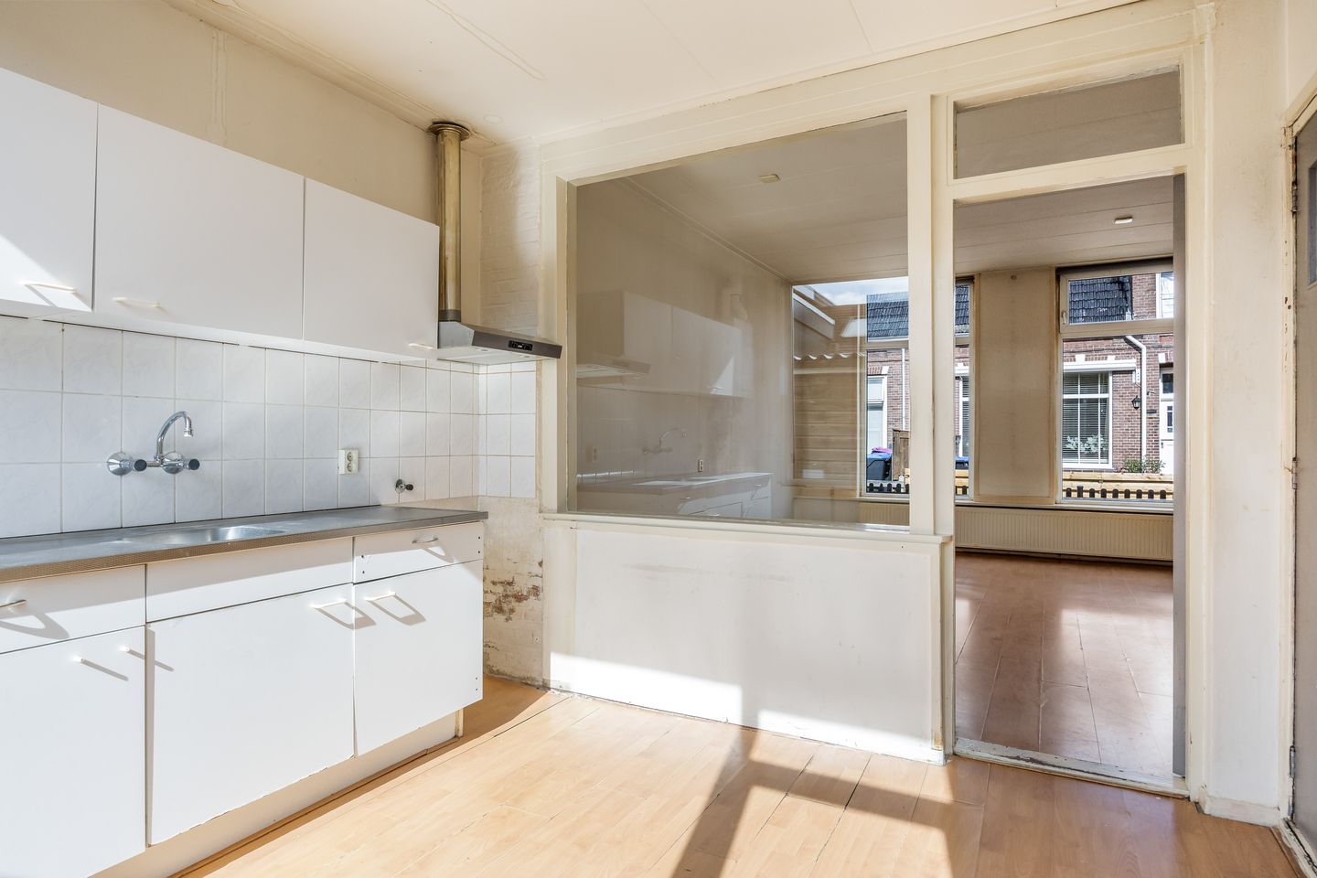 Photo 10 of Ludolf Bakhuizenstraat 25