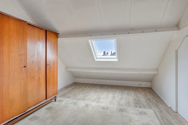 Tussenwoning te koop: Engelbertstraat 9, Alphen (Nb)