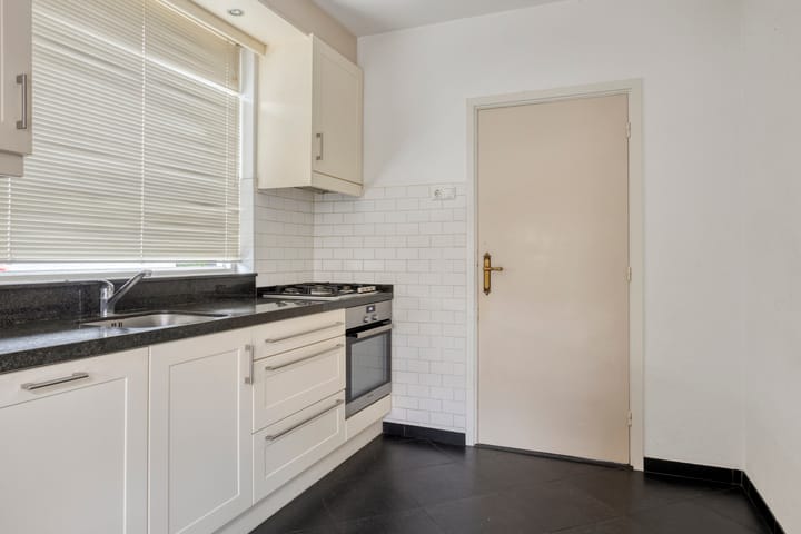 Tussenwoning te koop: Engelbertstraat 9, Alphen (Nb)