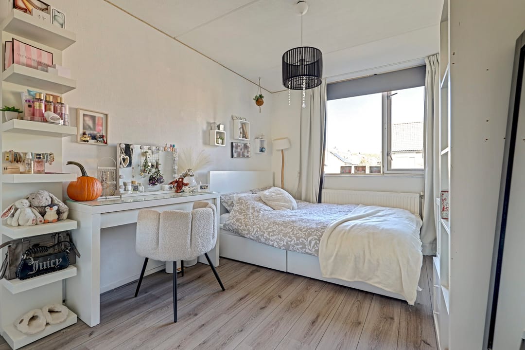 Photo 31 of Philippote van der Marckstraat 2