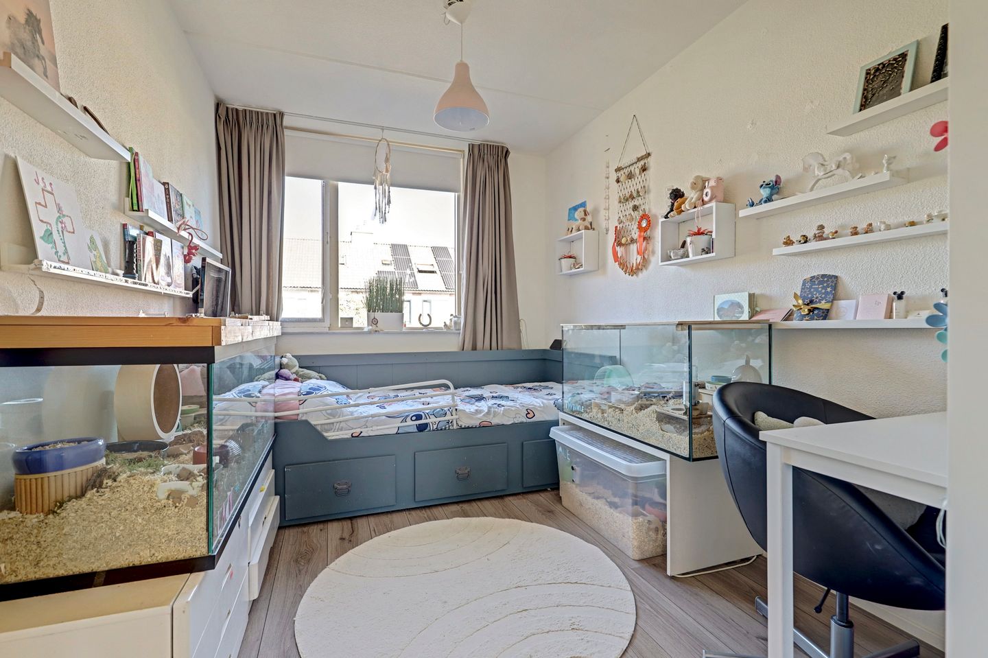 Photo 35 of Philippote van der Marckstraat 2