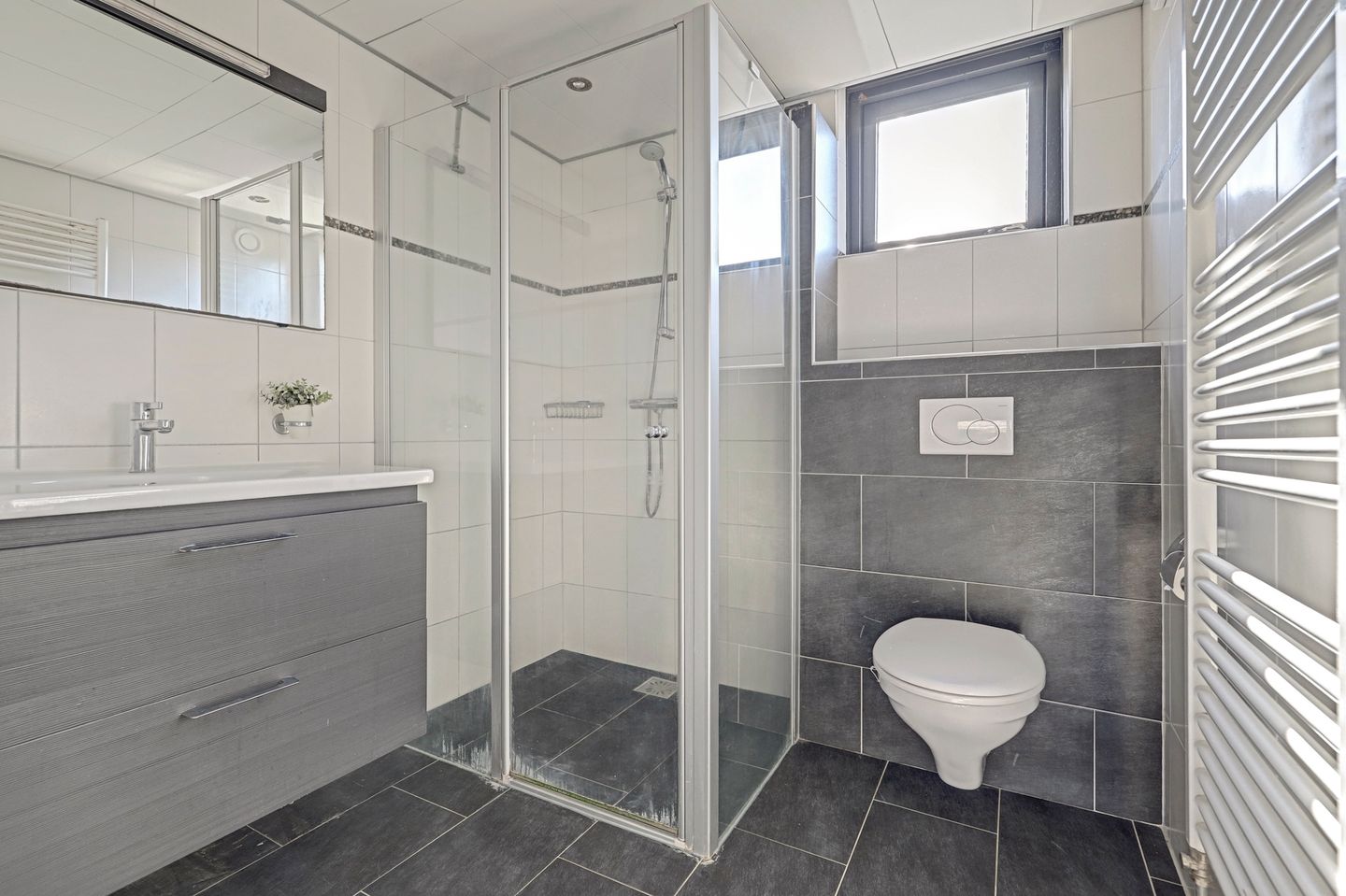 Photo 40 of Philippote van der Marckstraat 2