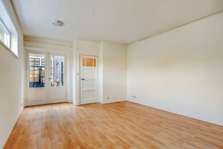 Appartement te koop: St Theresiastraat 28, Eindhoven