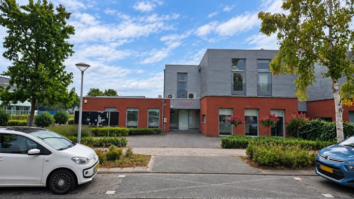 Chagallweg 90, Almere