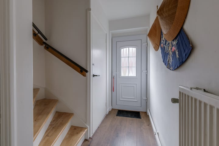 Hoekwoning te koop: Lariksstraat 1, Winterswijk