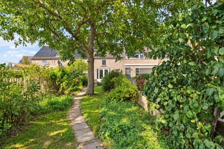 Tussenwoning te koop: Donkerstraat 51, Heesselt