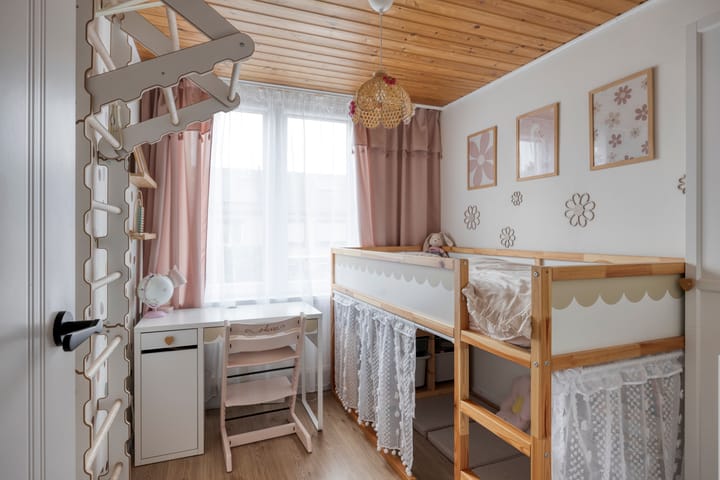 Tussenwoning te koop: Burg van Leentstraat 27, Grubbenvorst