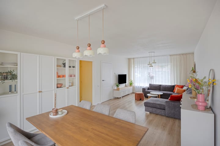 Tussenwoning te koop: Burg van Leentstraat 27, Grubbenvorst