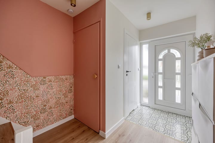 Tussenwoning te koop: Burg van Leentstraat 27, Grubbenvorst