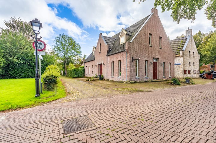 Woning te koop: 2e Kwartierstraat 1, Oudeschans