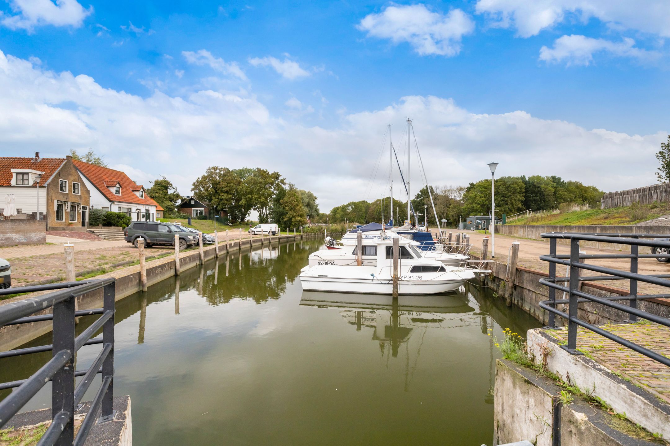 Photo 51 of Molendijk 69
